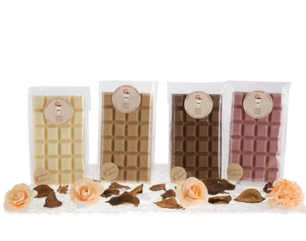 cioccolato al latte- cioccolato fondente - cioccolato al caramello - cioccolato bianco